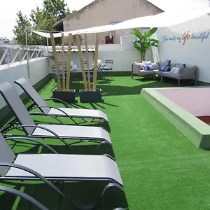 https://life-apartments-guadalete.hotelsincadiz.net